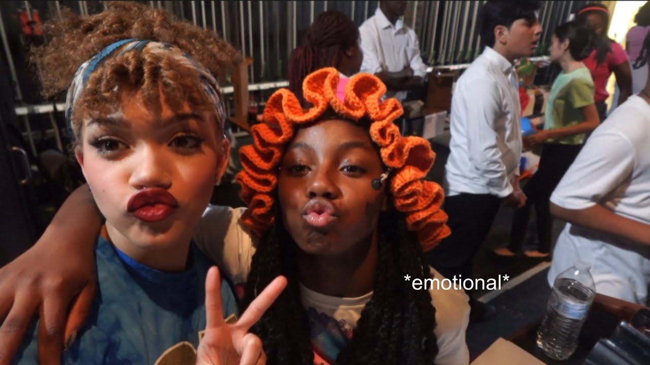 My LAST high school performance!!😣 *emotional* | theatre vlog | directing