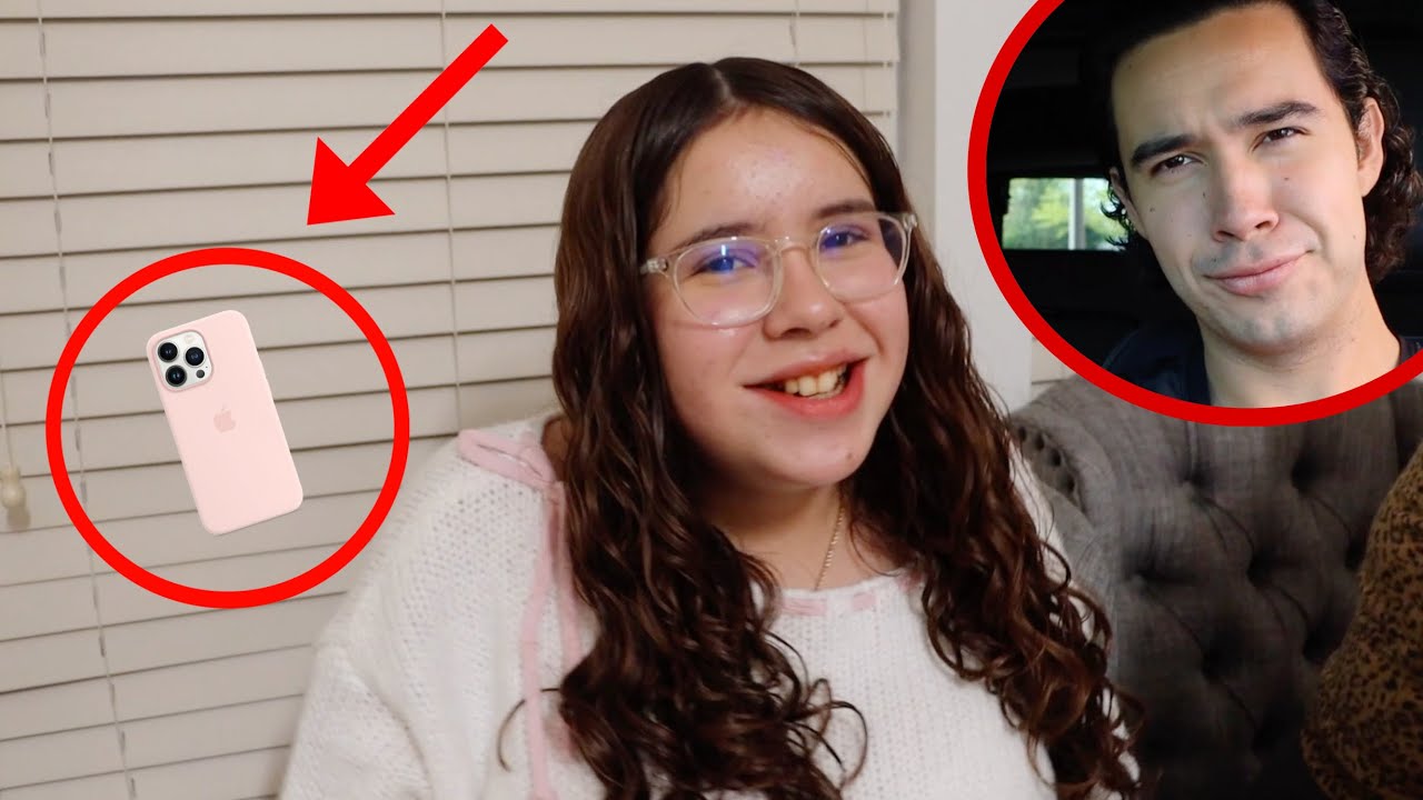 We bought my sister her first phone!