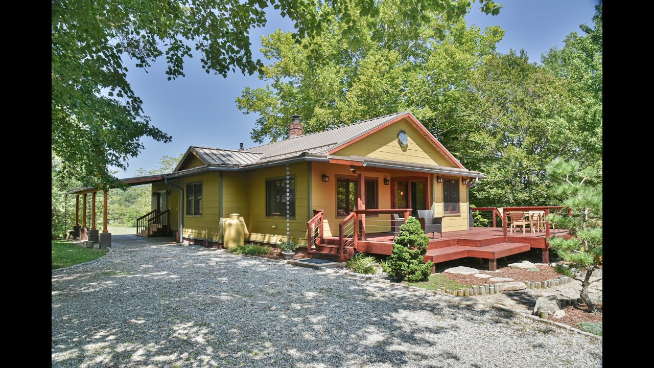 432 Turkey Creek Rd, Leicester, NC