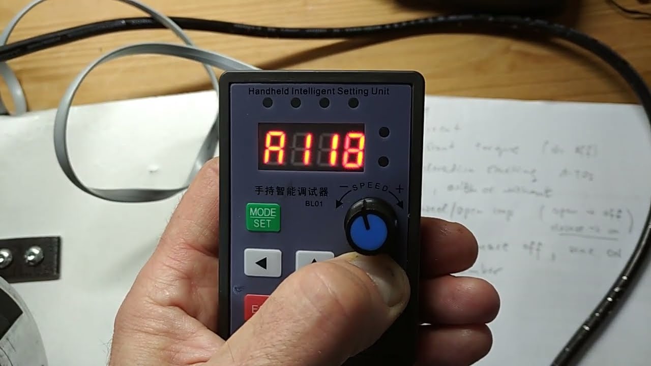 ZM-7205A controller and  BL01 handheld setting unit