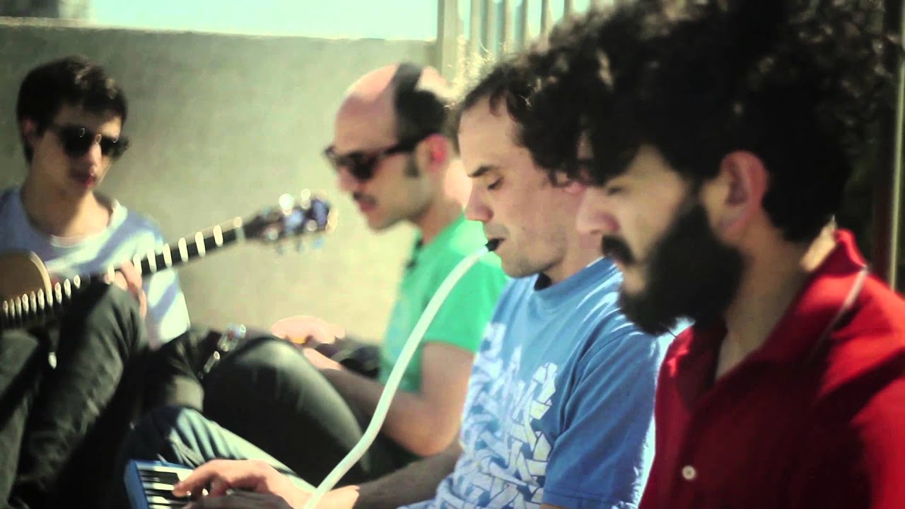 LaVitrola.cl: Valentín y los Volcanes - La nube Eléctrica