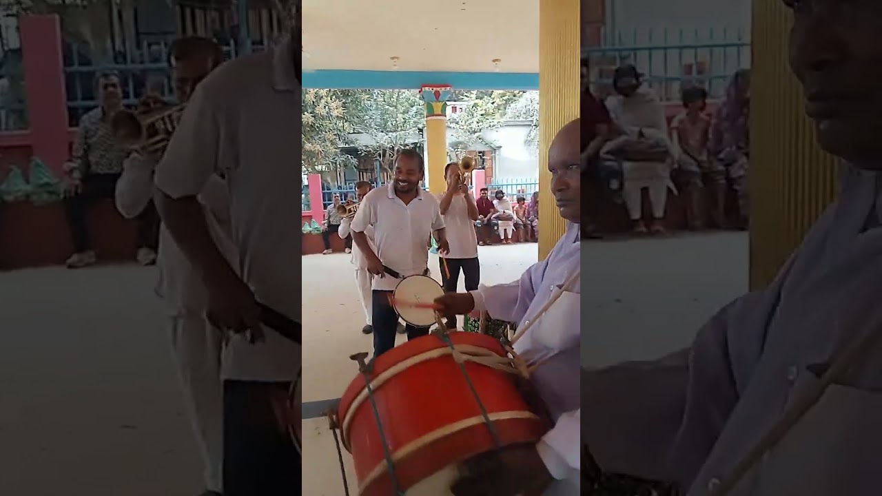 জয় রাধে জয় রাধে সুন্দর একটি গানের বাজনা 