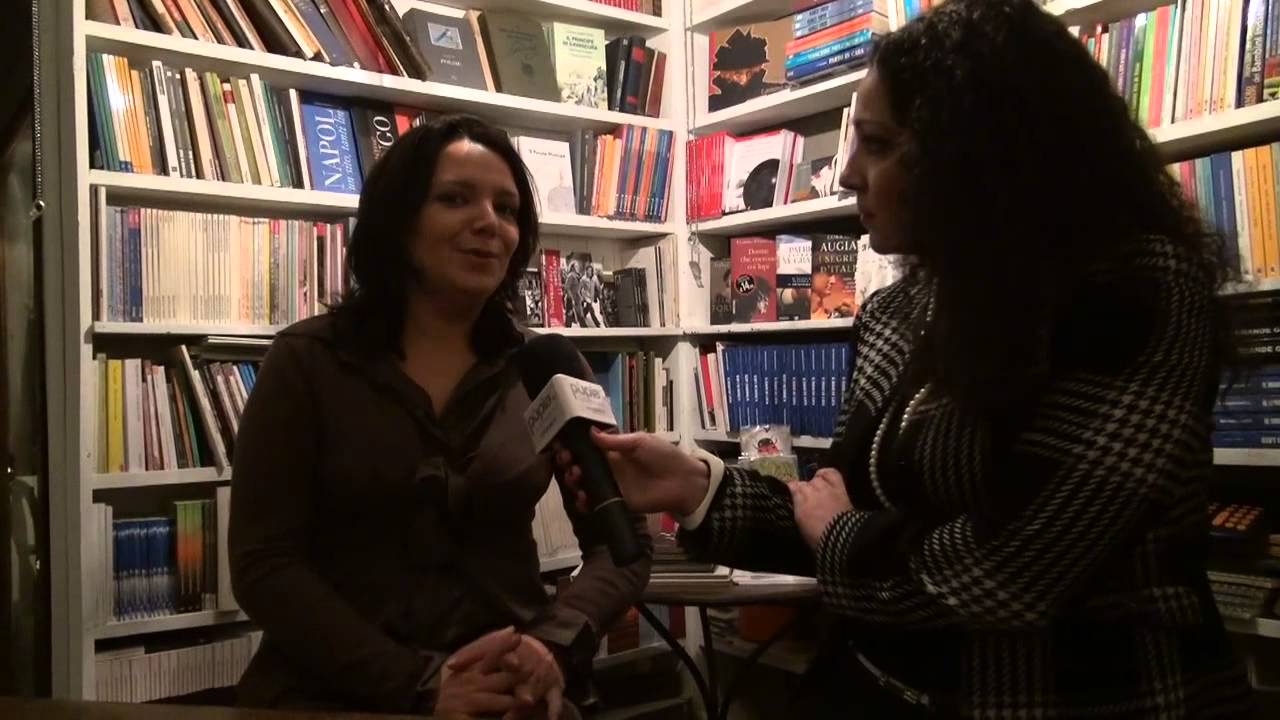 Napoli - Il massacro delle bimbe di Ponticelli nel libro di Giuliana Covella (23.11.12)
