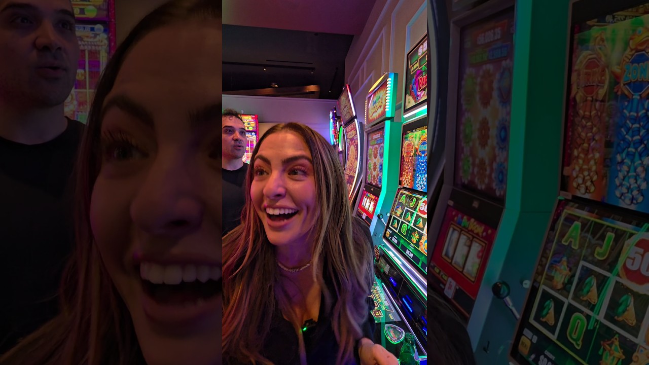 SUPER RARE Golden Buffalos Landed and I Lost My Mind!! #slots #vegas #jackpot