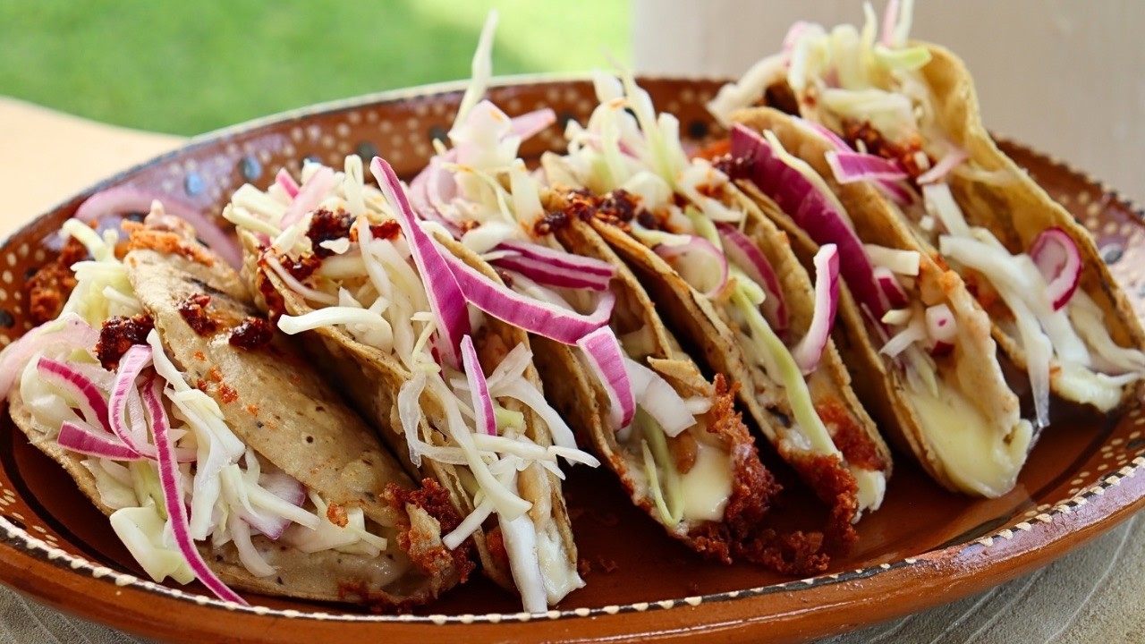 Estos TACOS de FRIJOLES son TAN ricos que nadie cree que son baratos 😱🌮