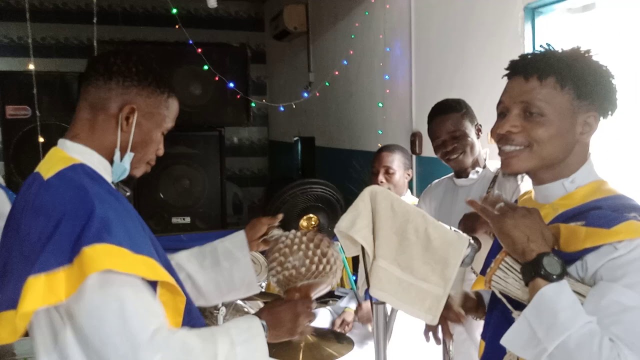 C.C.C Olaiya bethel parish Carol service Choir master: Bro. solomon(1)