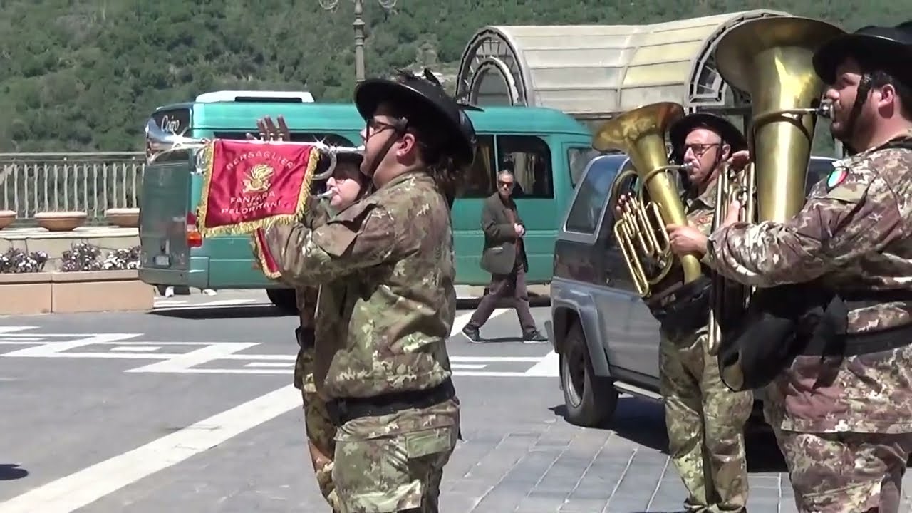 FANFARA BERSAGLIERI PELORITANI A LIBRIZZI 25 APRILE