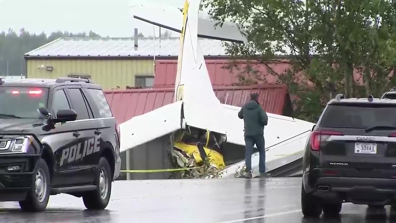 Крушение самолета на озере Худ, по данным NTSB, пострадавшие получили легкие травмы