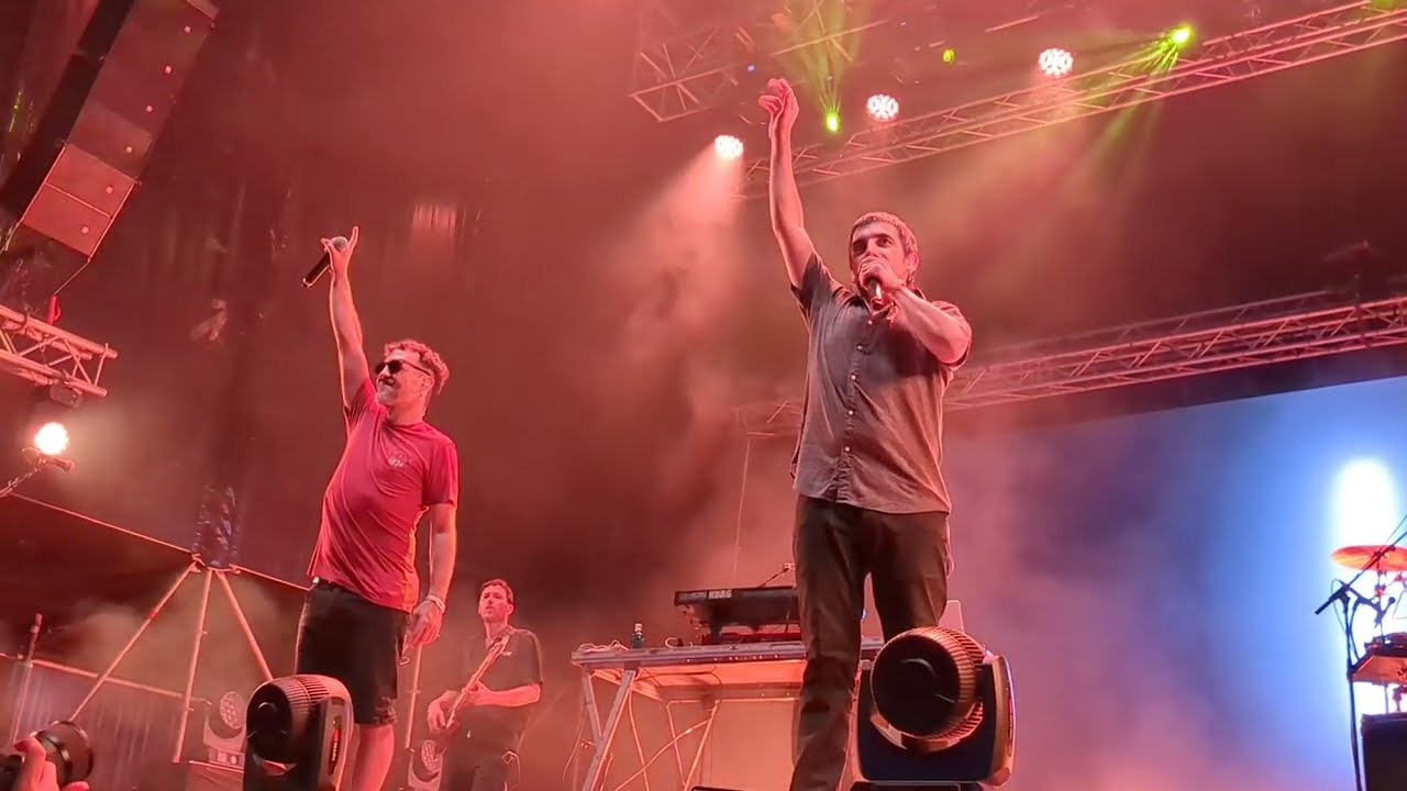 Zoo - Corbelles - Directo 4K - Revenidas 2023 - Vilaxo&aacute;n