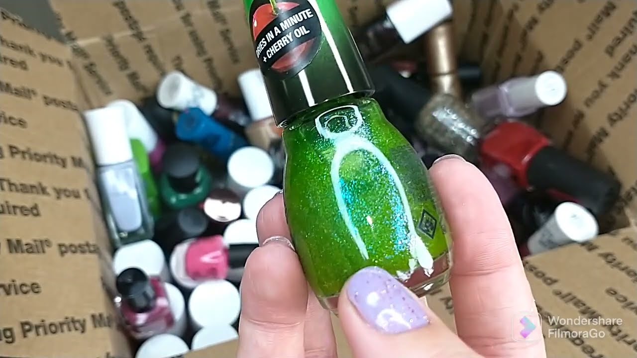 Nail polish declutter ❤️ Part One