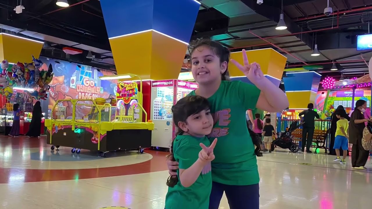 Doha Qatar go fun playground! 🛝 Haya and Maria are at the Gulf Mall playground Go fun 🤩