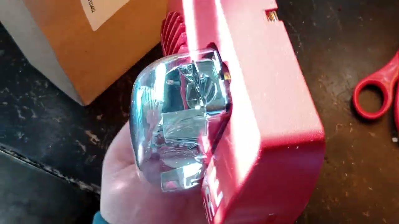 Simplex TrueAlert 4906-9133 Chime strobe unboxing and test.
