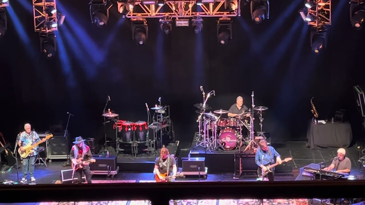 The Doobie Brothers - 10-01-2024 - Walk This Road - live @ the Capitol Theatre (NY)