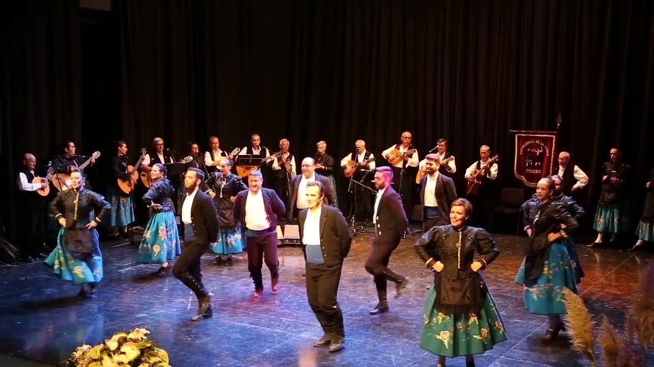 Coros y Danzas Amanecer ´Jota de las cuatro calles´