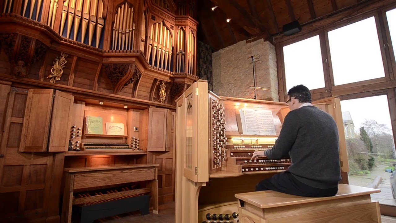 Knightsbridge March by Eric Coates played on a Regent Classic Digital Church Organ