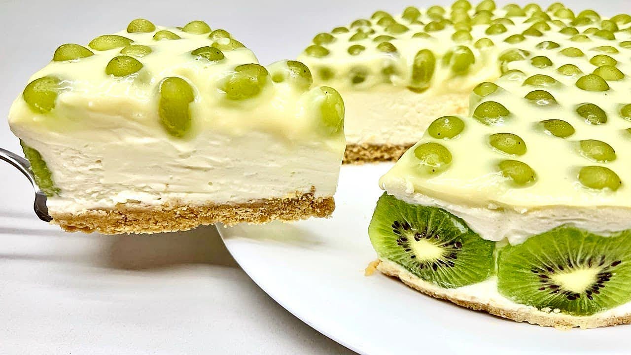 Tender chocolate and fruit dessert! No baking! No gelatin! No flour!