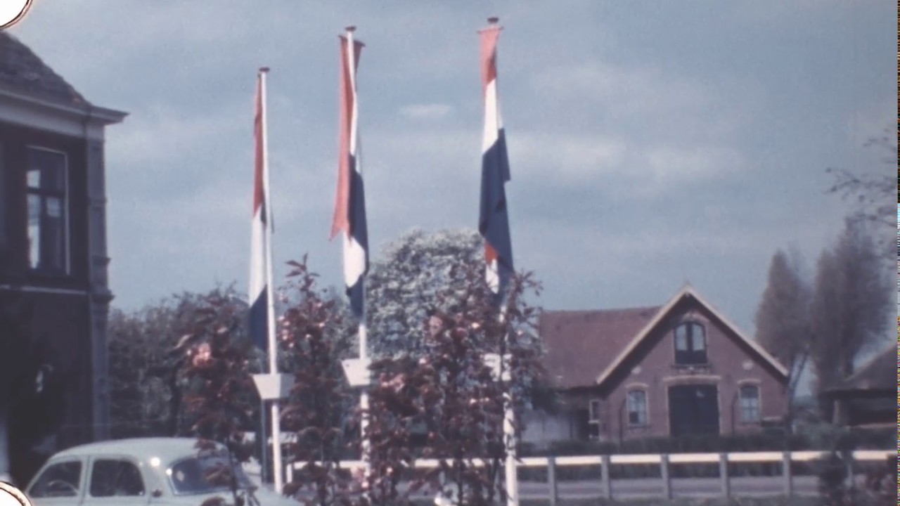 Henri Dunant en voorbereidingen Koninginnedag Koudekerk - 19 april 1960