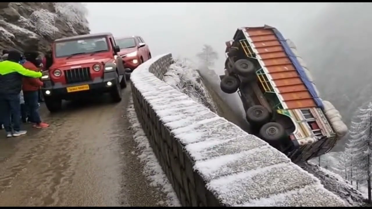 Deadly Car Accident on Mountain Road l Shocking Footage Truck Fall in Depth 