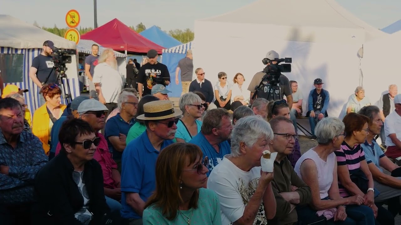 Blue Moon -  Saimaa West Coast Swingers