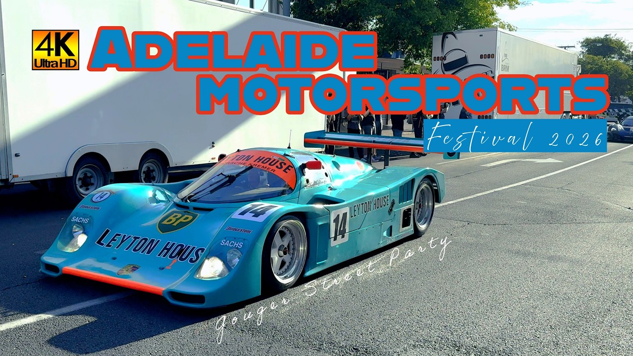 Героические автомобили прибывают на уличную вечеринку в рамках фестиваля автоспорта в Аделаиде 20...