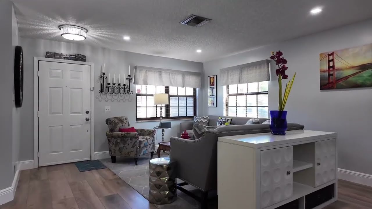 $489,000 - Chris Williams | Williams Group Presents 9129 Vineyard Lake Dr, Plantation, FL 33324