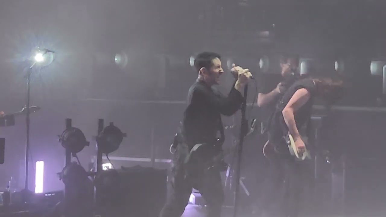 Head Like a Hole LIVE NINE INCH NAILS 8.27.25 Xfinity Mobile Arena, Philly