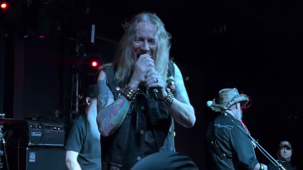 Dangerous Toys - Queen Of The Nile (live in New Bedford 10/21/23)