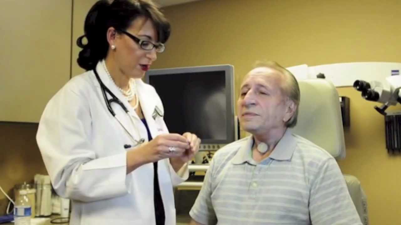 Adjustment of a hands free HME device (laryngectomy)