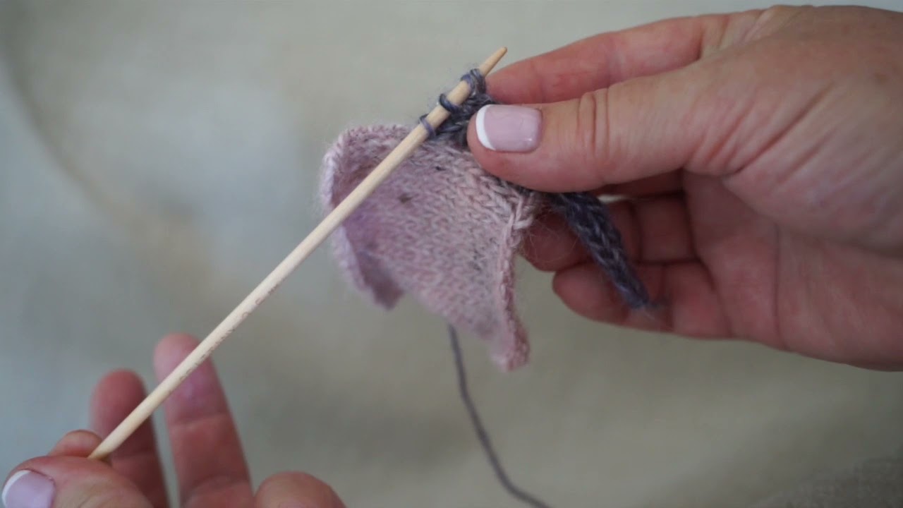 Sticka snood och passpoal