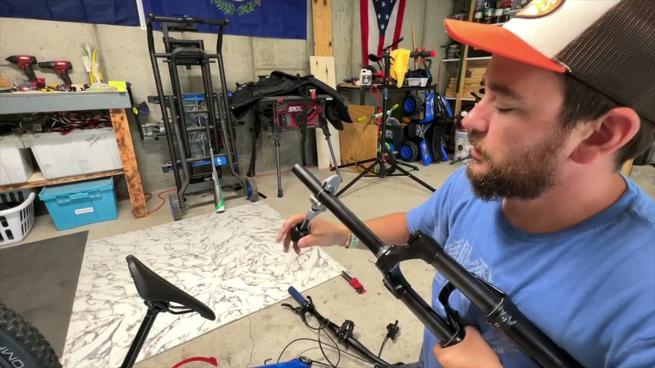 Установка вилки ROCK SHOX RECON TREK MARLIN 5