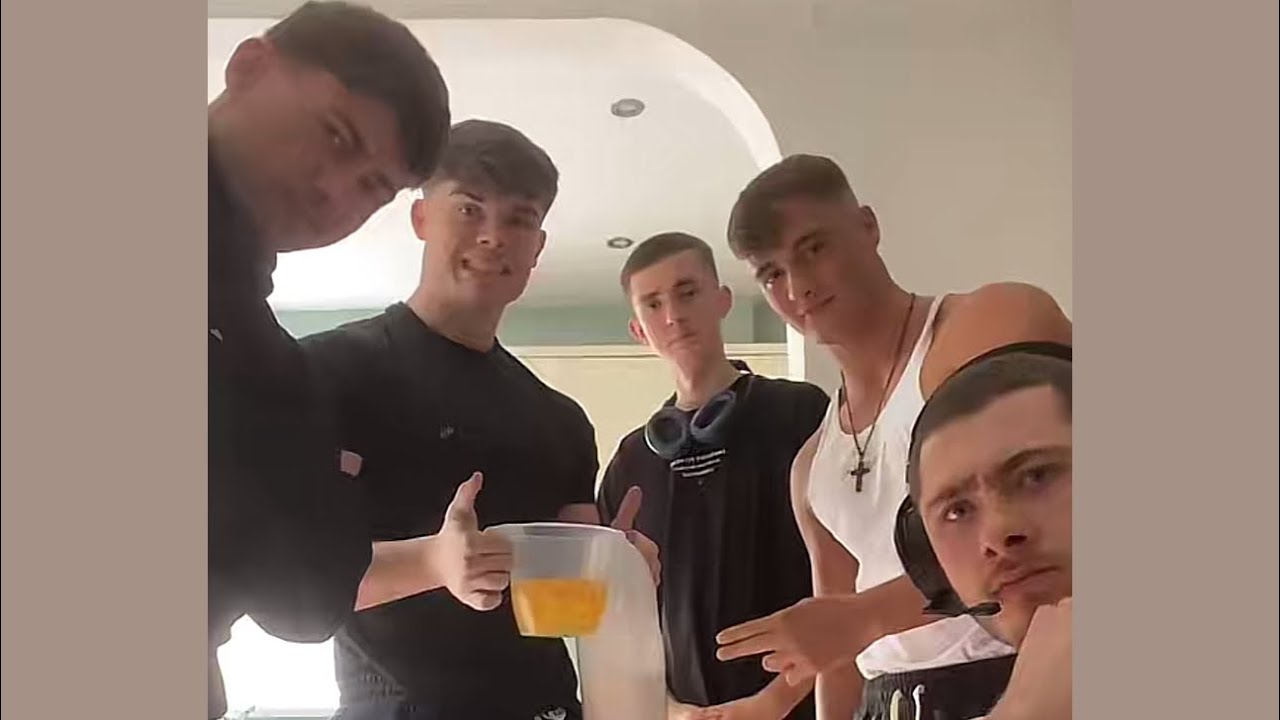 Paul McNally, Caden Cottier , Daniel Cottier , Jacksfit & JREMONDSON TikTok Live