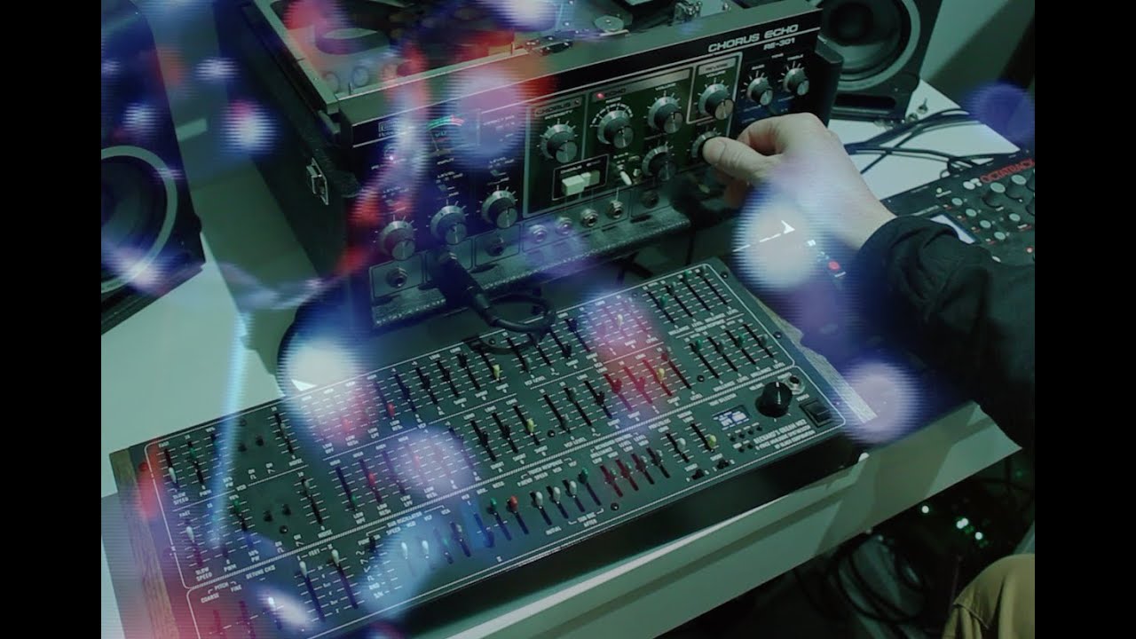 Deckard's Dream with Roland Space Echo RE-301