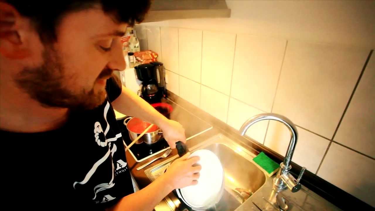 BMX - STEFAN LANTSCHNER - HOW TO SPAGHETTI WITH TUNA - BY CARHARTT