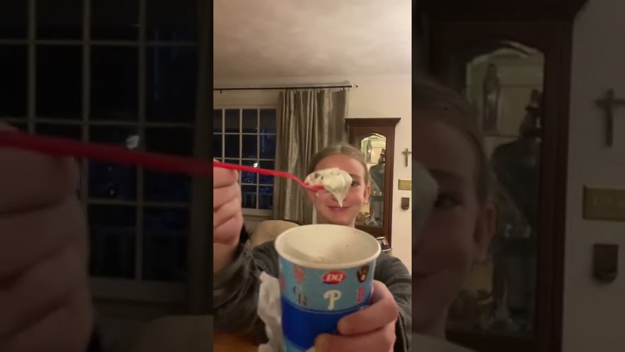 Blizzy Review: Oreo Dirt Sundae (WE BACK!!)