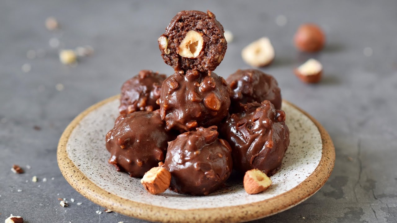 Веганские трюфели с фундуком (домашнее приготовление Ferrero Rocher)