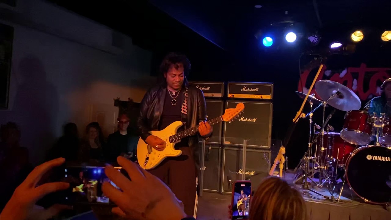 Jesse Johnson - 777-9311
