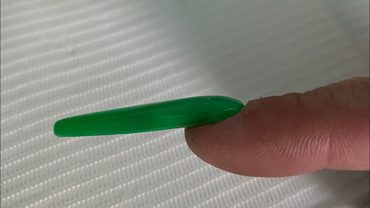 Acrylic Nails-Building Your Apex