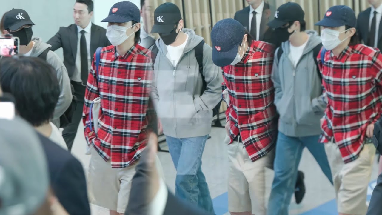 20250911 전정국 JUNGKOOK 제이홉 J-HOPE BTS 방탄소년단 Incheon Airport ICN Departure