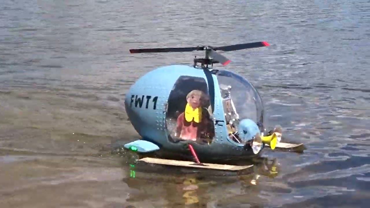 Fliewat&uuml;&uuml;t von Ralph Kayser  zu Wasser