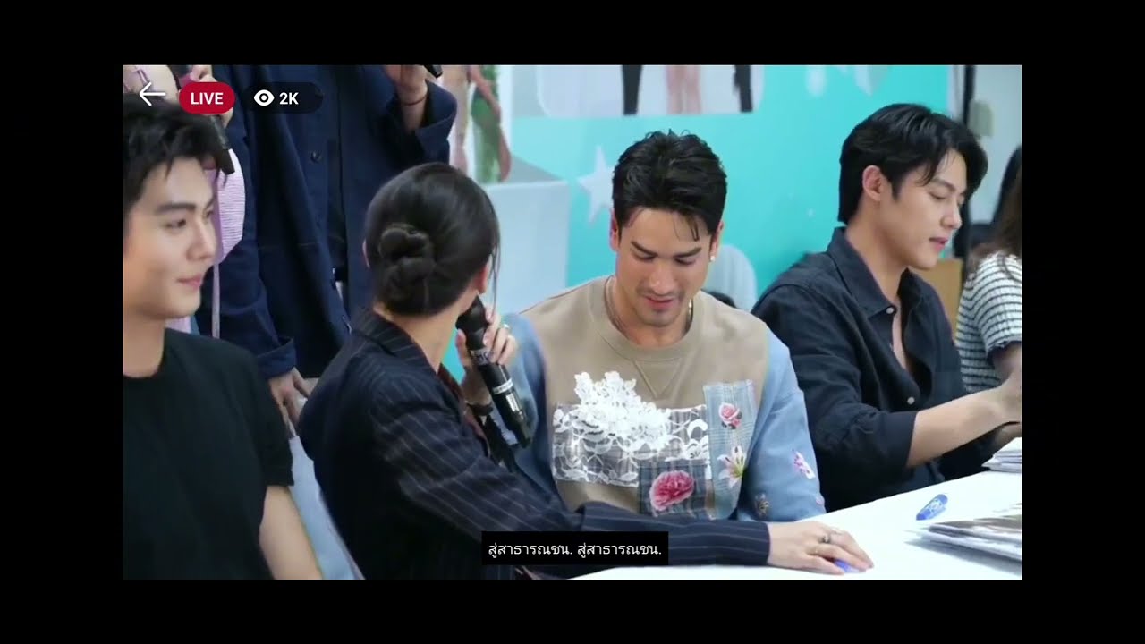 Live autograph signing event #Ch3thailand Calendar year 2025, day1 Meet #Nadechyaya #Markkim 💕