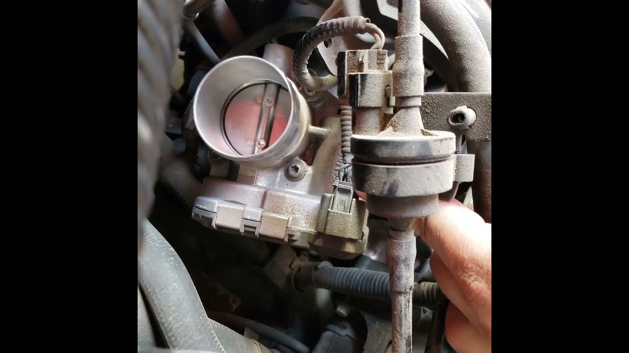 COMO LIMPIAR EL CUERPO DE ACELERACION EN UN FORD FIESTA
