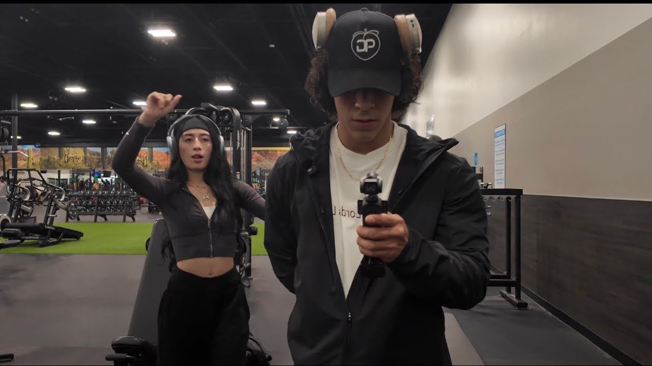 Gbaby&gf Vs. ArmDay 