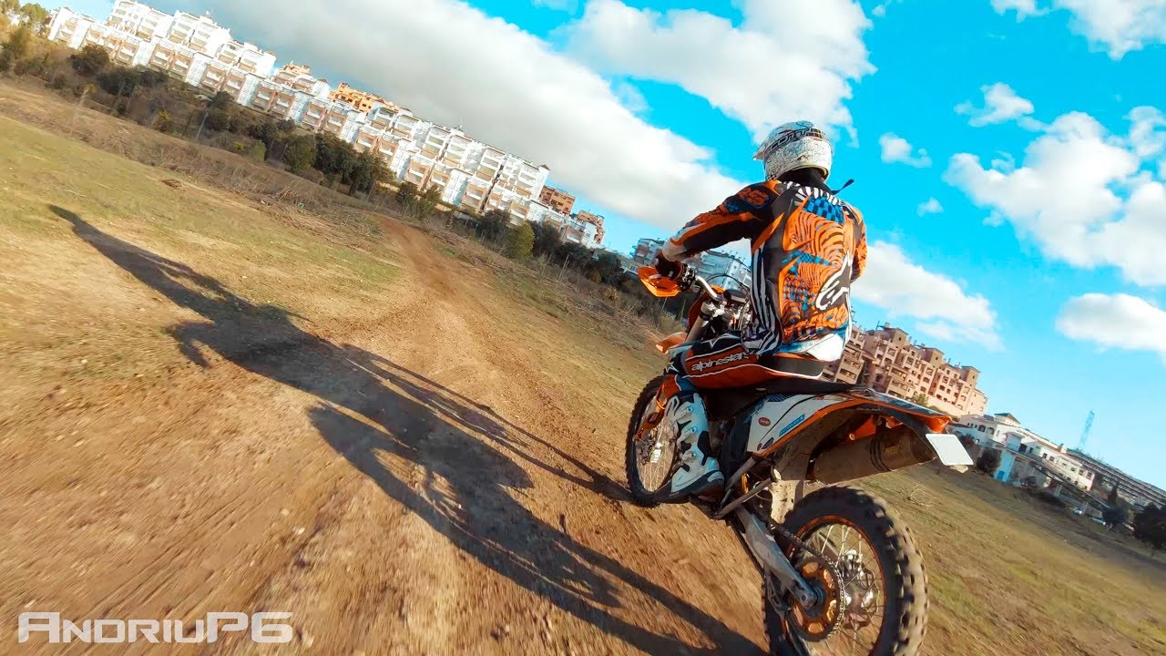 MOTOCROSS meets RACING DRONE