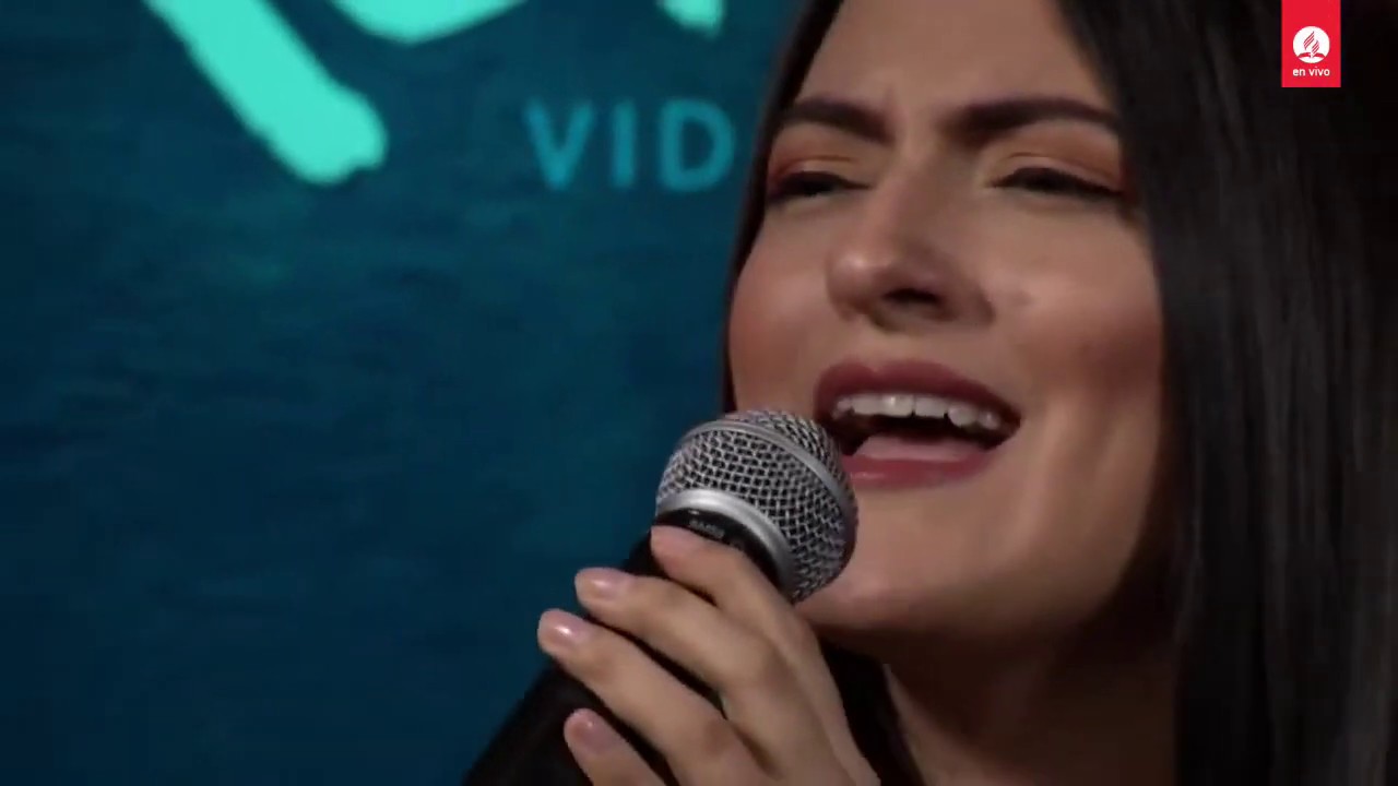 KAREN CRUZADO - EL MEJOR LUGAR DEL MUNDO