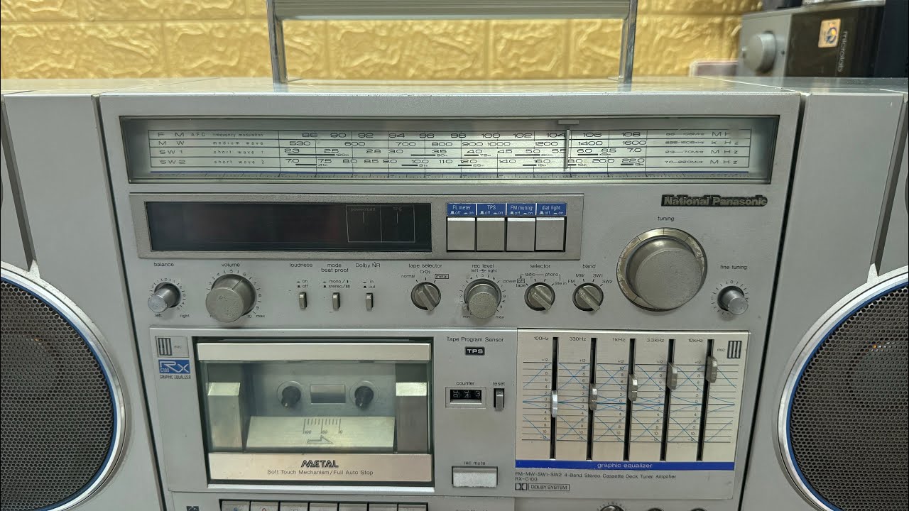 National Panasonic RX C100-số sơ ri 04335-Gia 4tr5.liên hệ Thuỳ Audio Sài Gòn 0945019268.