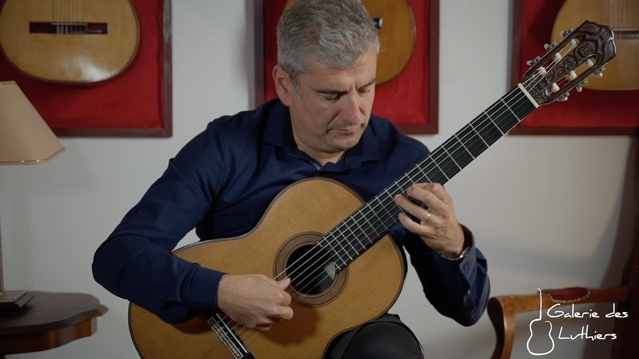 Alexandre Bernoud plays 