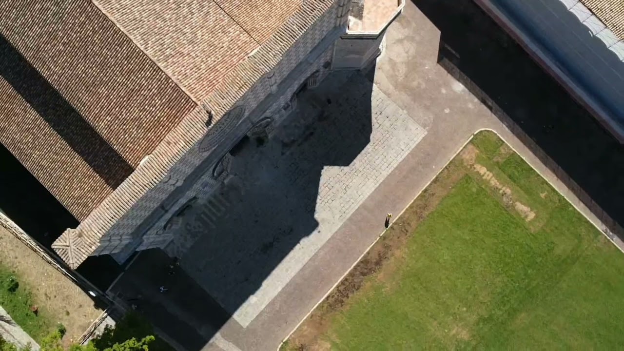 Basilica Santa Maria di Collemaggio L'Aquila
