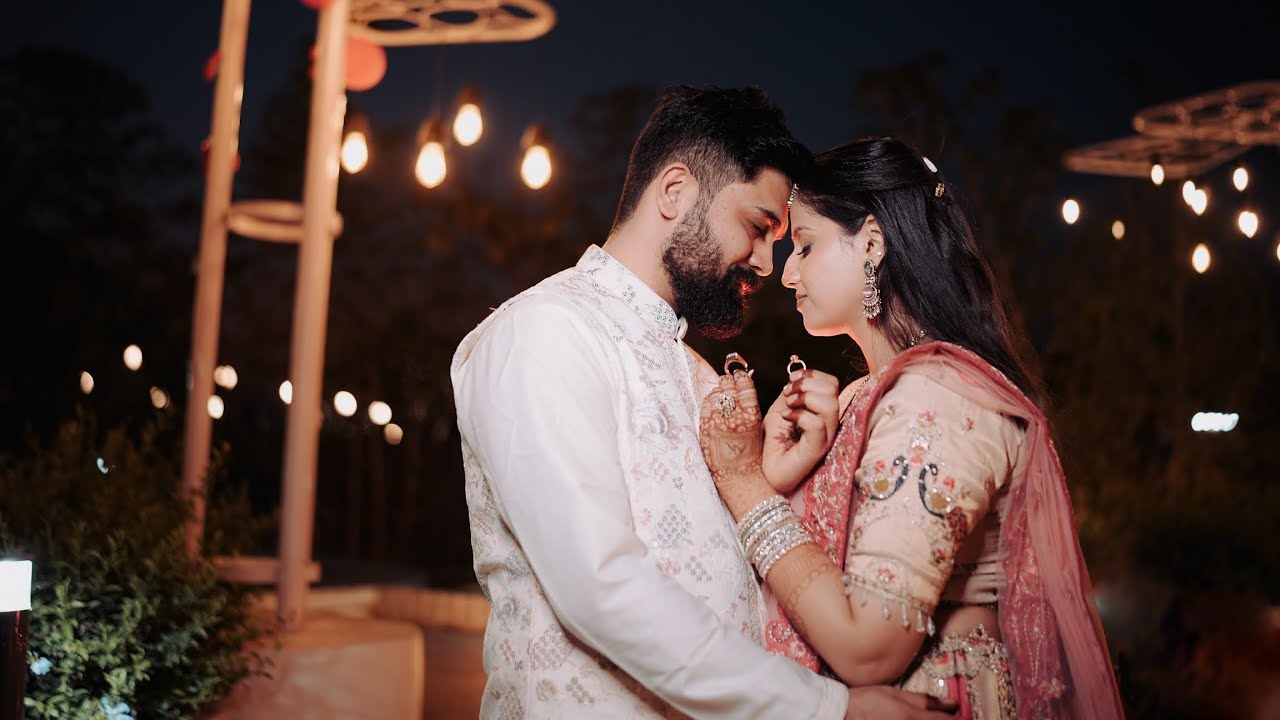  Akshay & Kajol — A love story in frames.                    Shoot by PVR PHOTOGRAPHY 