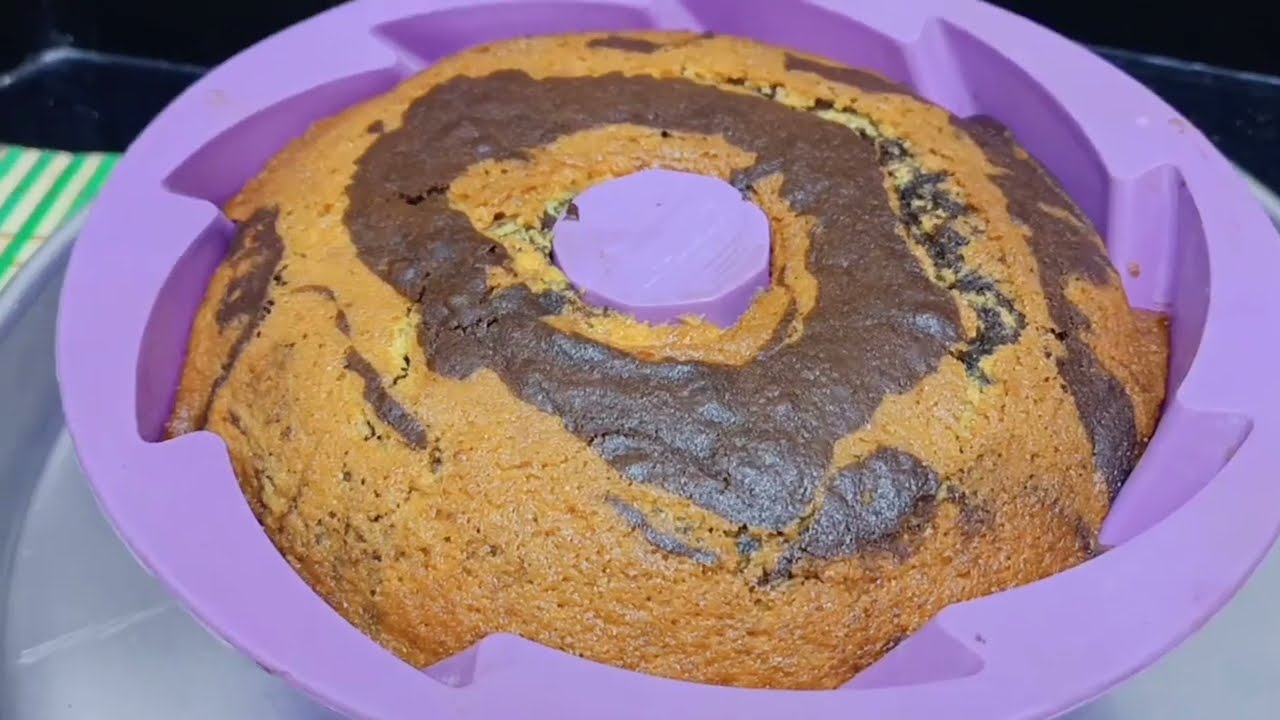 تجربتي مع الكيك في قالب سيليكون لاول مره في فرن كهربائي وفرن غاز والنتيجة النهائية
