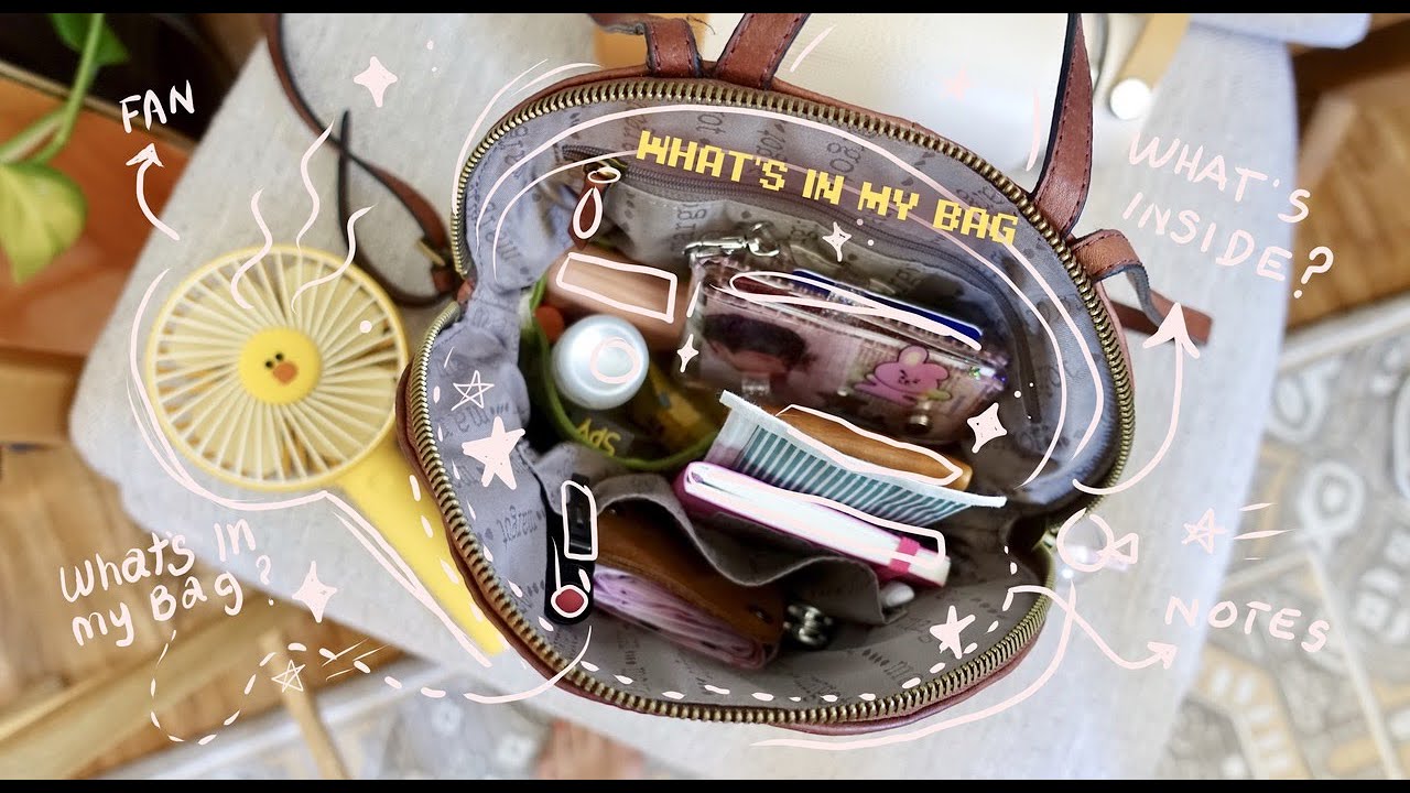 What's in my bag 2020 | Everyday Essentials | TheBrownSatchel